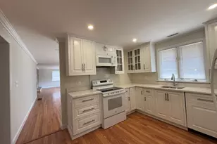 3 Pam Bar Dr, Shelton, CT 06484 - Photo 2