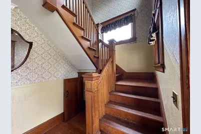 184 South Main Street #182 ned floor, Torrington, CT 06790 - Photo 2