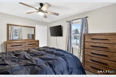 24 Polk Avenue, Waterbury, CT 06708 - Photo 16