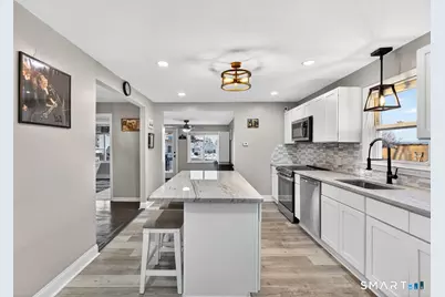 24 Polk Avenue, Waterbury, CT 06708 - Photo 4