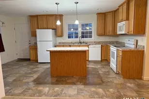 66 Rainbow Dr, Montville, CT 06382 - Photo 14