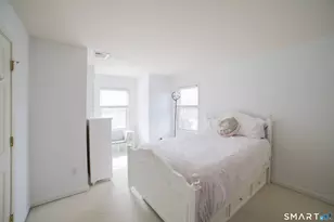 16 Sunset Hill Ave, Norwalk, CT 06851 - Photo 18