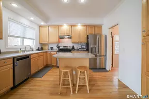 16 Sunset Hill Ave, Norwalk, CT 06851 - Photo 10