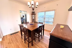 16 Sunset Hill Ave, Norwalk, CT 06851 - Photo 8