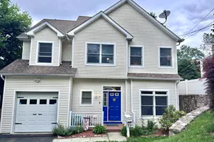 16 Sunset Hill Ave, Norwalk, CT 06851 - Photo 1