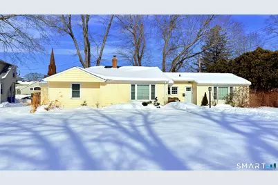 10 Rockwell Street, Norwich, CT 06360 - Photo 2