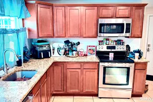 10 Rockwell St, Norwich, CT 06360 - Photo 14