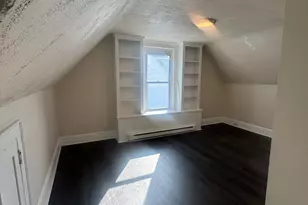 133 Wordin Ave, Bridgeport, CT 06605 - Photo 2