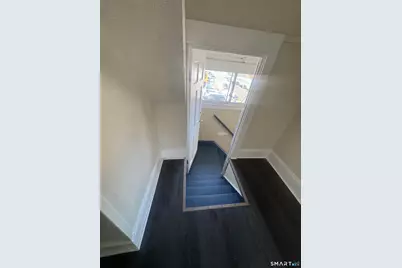 133 Wordin Avenue #3rd, Bridgeport, CT 06605 - Photo 4