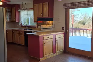 447 North St, Plymouth, CT 06782 - Photo 12