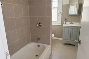 109 Elizabeth St, Bridgeport, CT 06610 - Photo 6