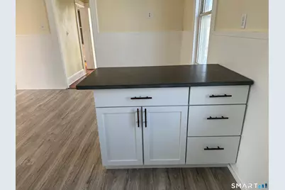 109 Elizabeth Street, Bridgeport, CT 06610 - Photo 4