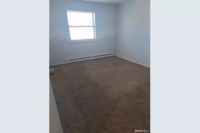 217 Hollister Avenue #b8, Bridgeport, CT 06607 - Photo 8