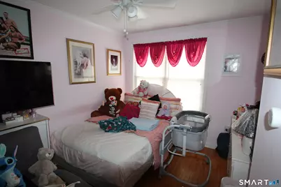 261 Pennsylvania Avenue #261, Bridgeport, CT 06610 - Photo 6