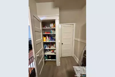 27 Ives Street, Waterbury, CT 06704 - Photo 8