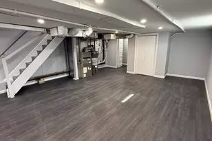 206 Remington St, Bridgeport, CT 06610 - Photo 12