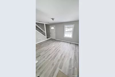 26 Rock Creek Road, New Haven, CT 06515 - Photo 1