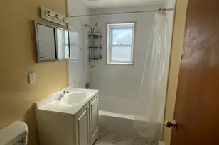 24 Merrill St, Hartford, CT 06106 - Photo 6