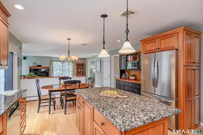 10 Sweetbriar Lane, Newtown, CT 06482 - Photo 10