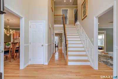 10 Sweetbriar Lane, Newtown, CT 06482 - Photo 6