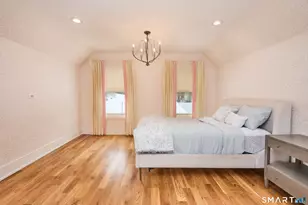 70 Meadow Ridge Rd, Fairfield, CT 06890 - Photo 26