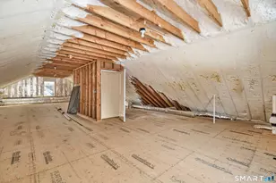 70 Meadow Ridge Rd, Fairfield, CT 06890 - Photo 32