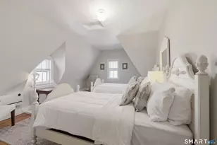 597 Pequot Ave, New London, CT 06320 - Photo 28