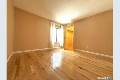 31 Woodsedge Drive #APT 1C, Newington, CT 06111 - Photo 6