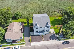 995 Reef Rd, Fairfield, CT 06824 - Photo 2