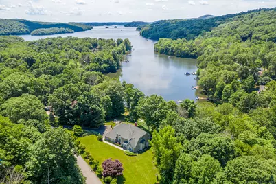 4 Harbour View Drive, New Fairfield, CT 06812 - Photo 36