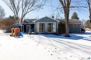 4 Lewis St, Simsbury, CT 06081 - Photo 26