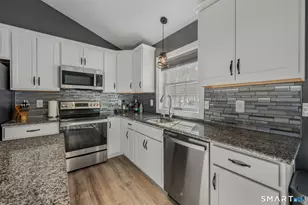 52 Carol Dr, Montville, CT 06382 - Photo 10