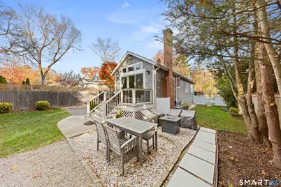 25 Lakeside Avenue, Darien, CT 06820 - Photo 8