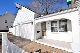 537 Center St, Manchester, CT 06040 - Photo 4