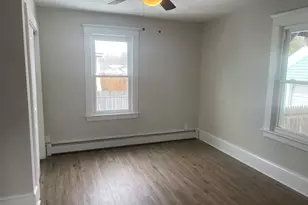 82 Windsor St, Enfield, CT 06082 - Photo 2