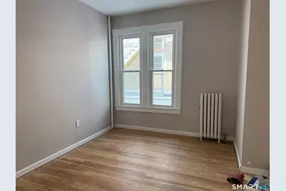 109 Montauk Avenue, New London, CT 06320 - Photo 8