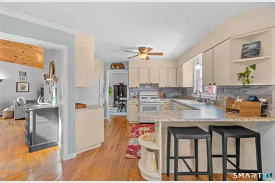 104 South Montowese Street, Branford, CT 06405 - Photo 10