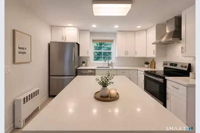 37 Weed Street, New Canaan, CT 06840 - Photo 10