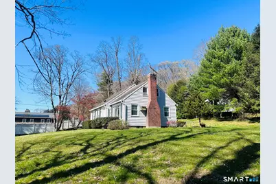 37 Weed Street, New Canaan, CT 06840 - Photo 8