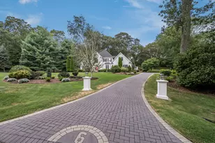 6 Parkman Pl, Old Saybrook, CT 06475 - Photo 2