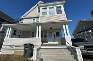 334-336 Seaview Ave, Bridgeport, CT 06607 - Photo 4