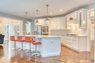 15 Squire Ct, Trumbull, CT 06611 - Photo 20