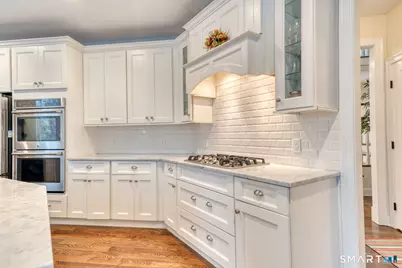 15 Squire Court, Trumbull, CT 06611 - Photo 14