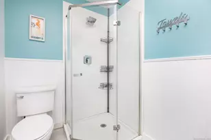 8 Pearl St, Groton, CT 06355 - Photo 40