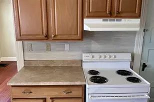 24 Dean Ave, East Windsor, CT 06088 - Photo 16