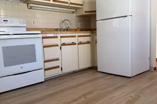 273 Queen St, Southington, CT 06489 - Photo 4