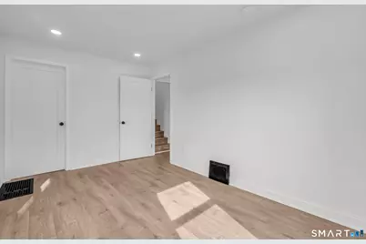 7 Moscariello Place, Norwalk, CT 06854 - Photo 10