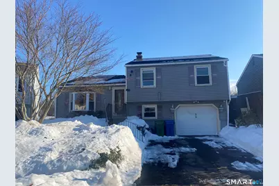 28 Kent Court, Middletown, CT 06457 - Photo 1