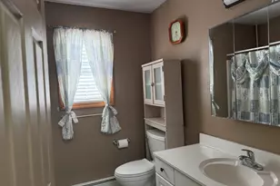 18 Olivia Ln, Naugatuck, CT 06770 - Photo 16