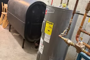 18 Olivia Ln, Naugatuck, CT 06770 - Photo 32